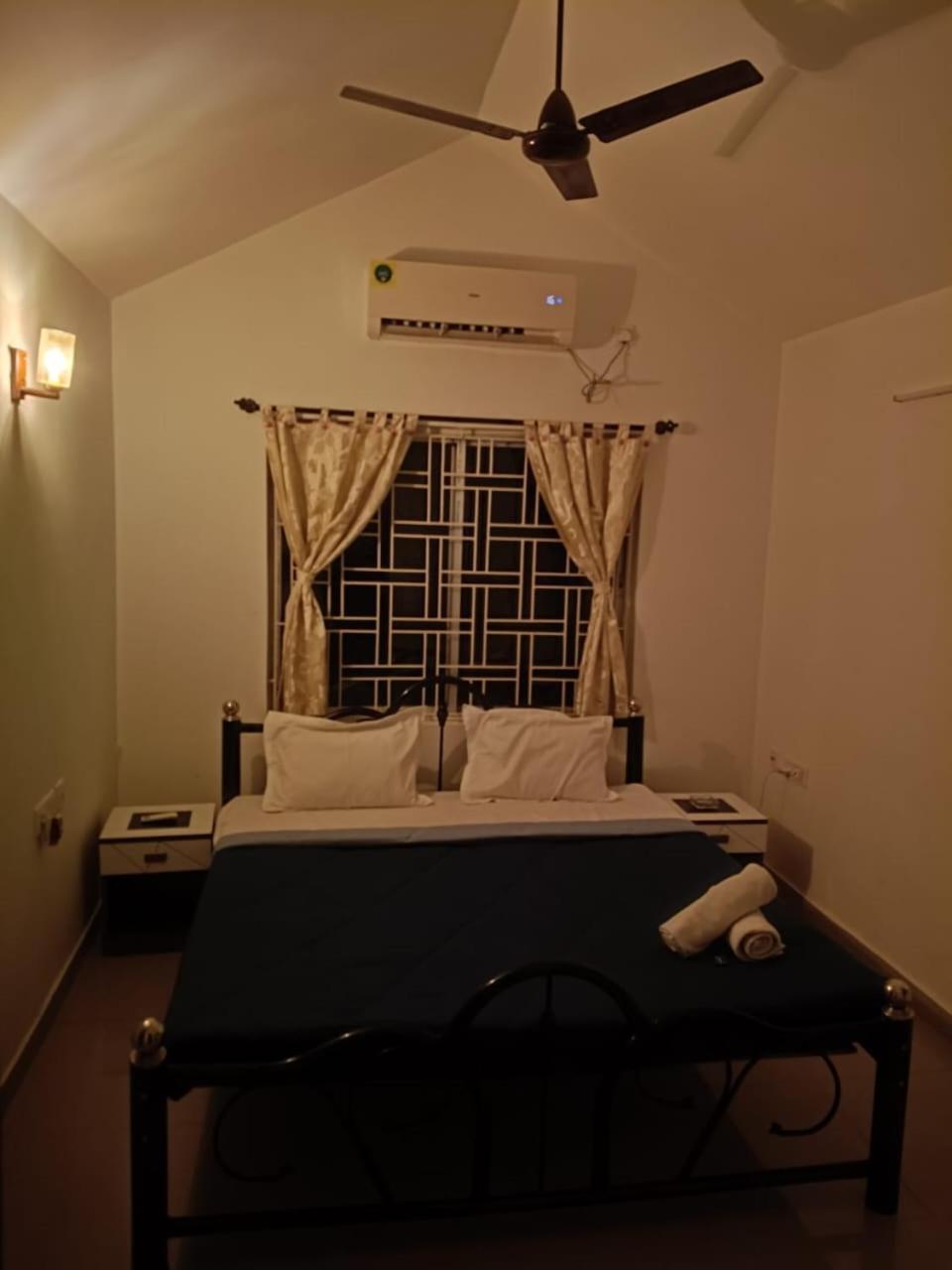Raj Kuthir Homestays,perfect For Premium Guests * Bolpur